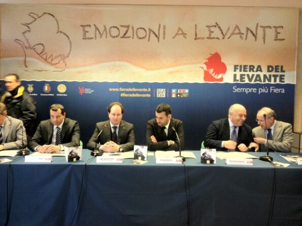 03-02-15 foto sindaco alla presentazione di Bip