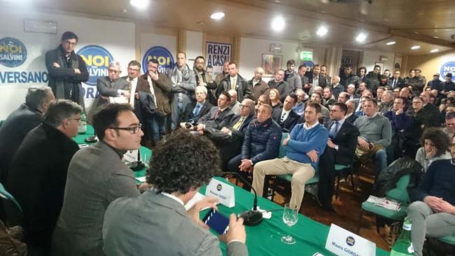 noi-salvini-bari