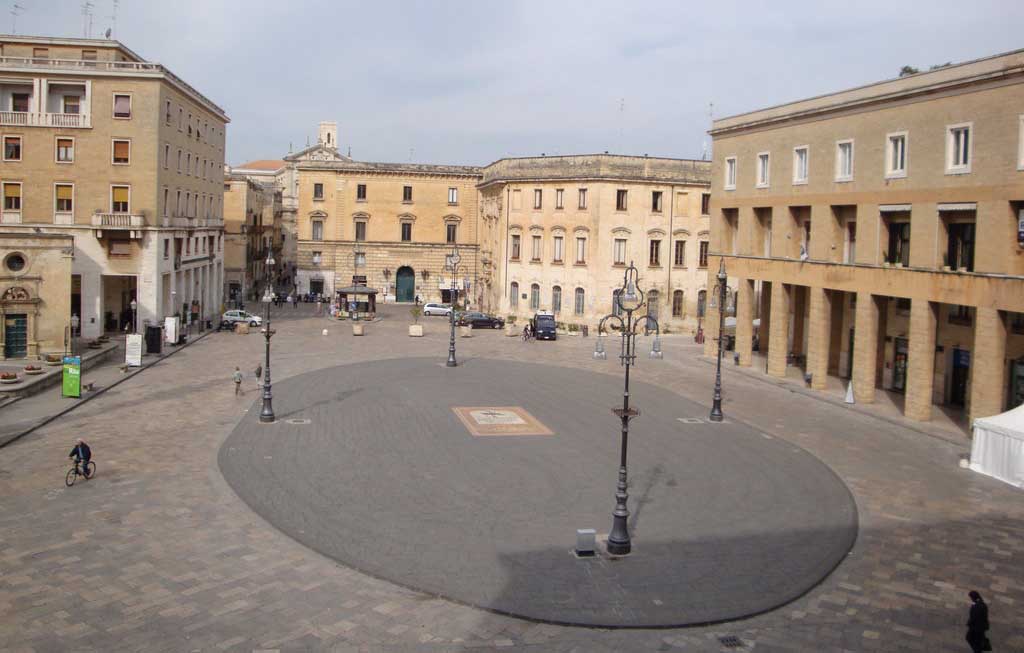 piazza santoronzo lecce