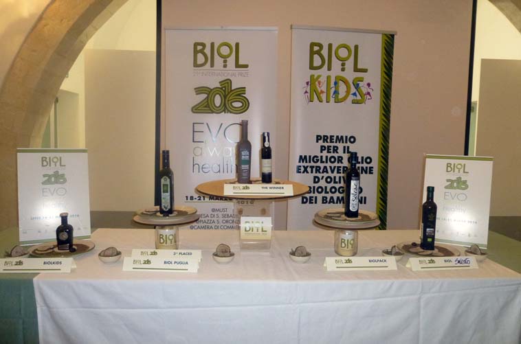 Il tavolo dei premiati Biol 2016
