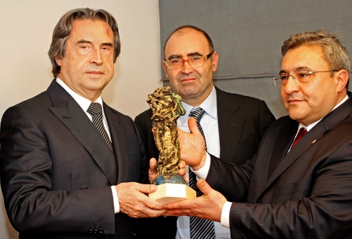 Pugliesi nel mondo, sabato la premiazione a Castellana