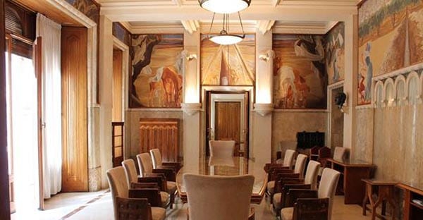 palazzo-acquedotto-bari