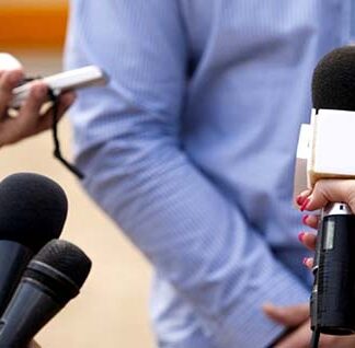 Giornalista gratis al Viminale? Dopo 9 mesi la risposta: “non c’erano fondi”. Brescia (M5S): “inaccettabile”