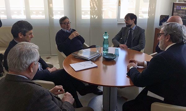 2017-03-03 emiliano incontra vertici anac su aeroporti grottaglie e puglia00003