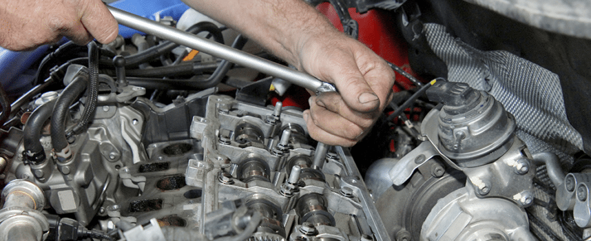 officina_meccanico_auto