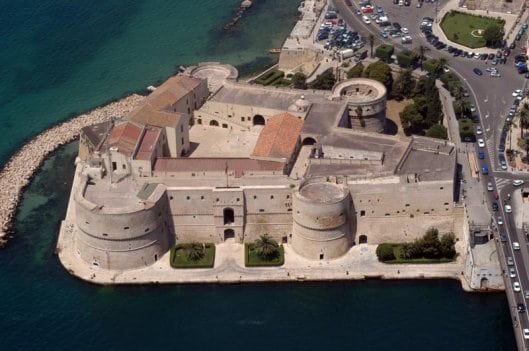 Castello_Aragonese_taranto