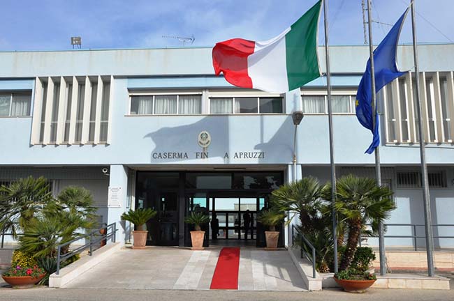 19220_caserma Provinciale Brindisi