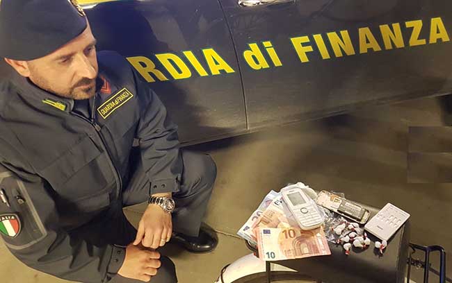 cocaina bicicletta elettrica