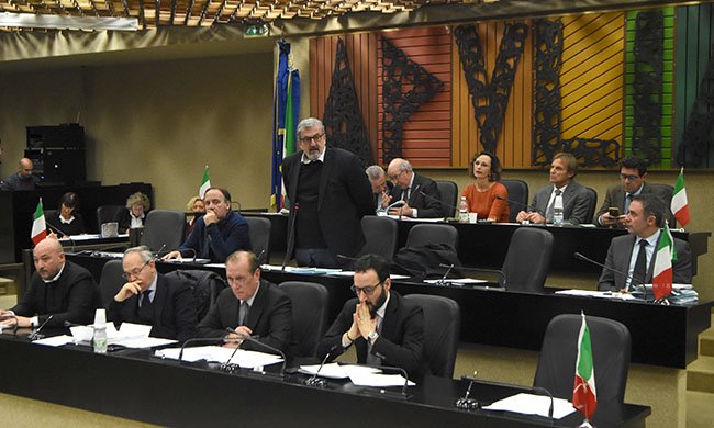 Bari al Consiglio Regionale il voto sul ricorso dell'Ilva