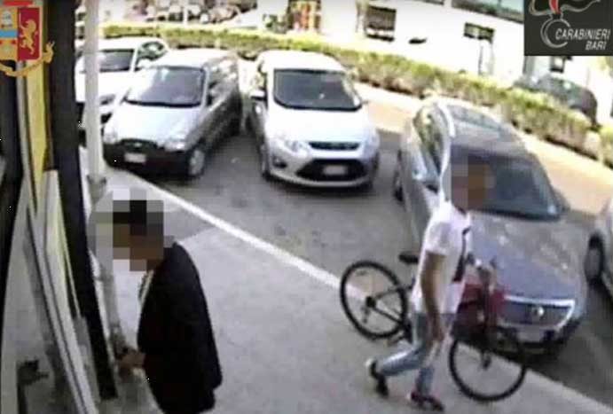 rapinatore_seriale_anziani