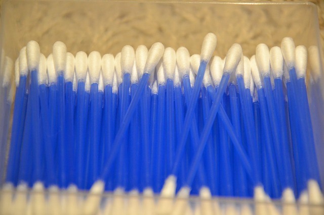 Rifiuti In Mare Cotton Fioc