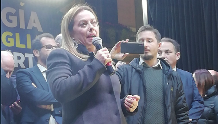 giorgia_meloni_fratelli_italia_bari_2019