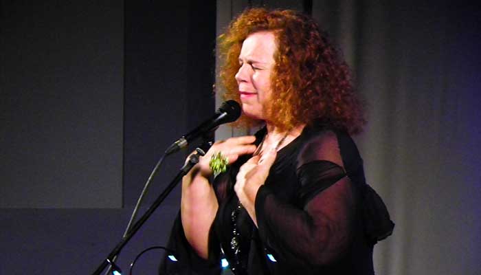 sarah_jane_morris_1