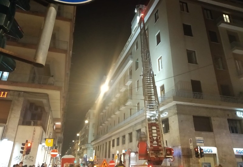 intervento_vigili_fuoco_bari_800x550