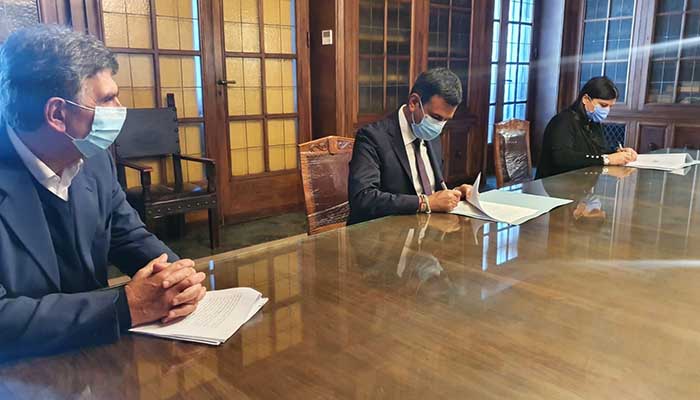 firma_accordo_Bat
