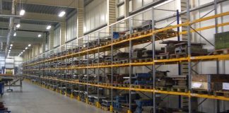 Cantilever, la scaffalatura senza viti
