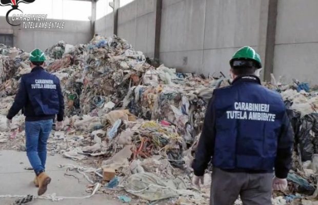 operazione_carabinieri_ambiente