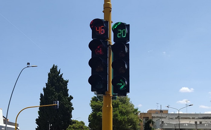 semaforo_contasecondi_lecce