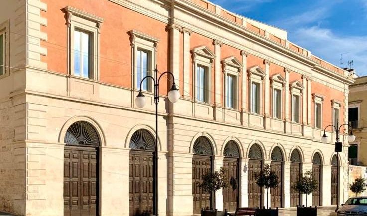 esterno_putignano_teatro