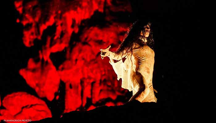 hell_in_the_cave