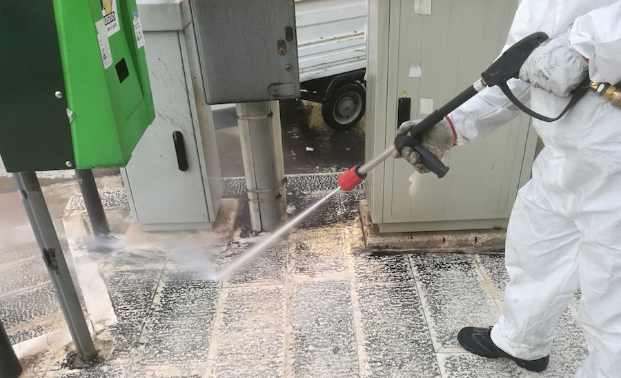lavaggio_strade_bari_amiu_2