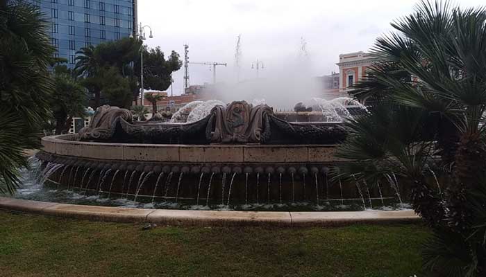 fontana_piazza_moro_bari_6