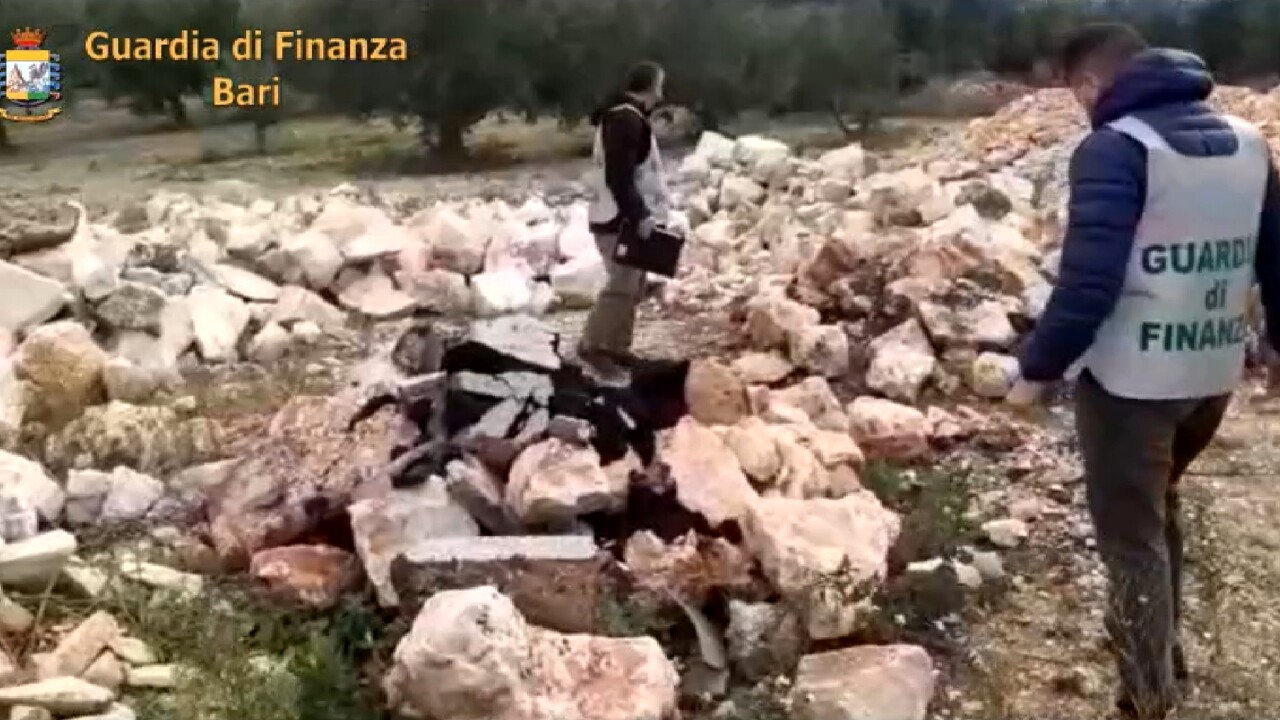 gdf_bari_discarica_cassano