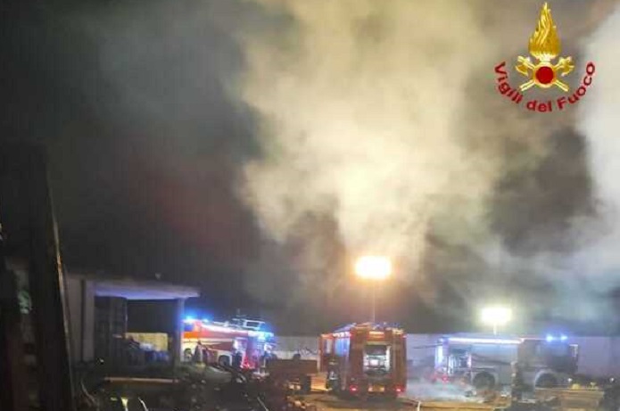incendio-masseria-brindisi