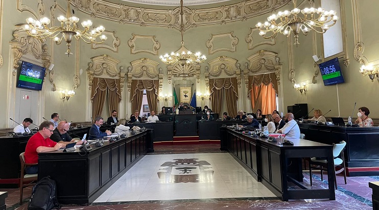 consiglio comunale lecce