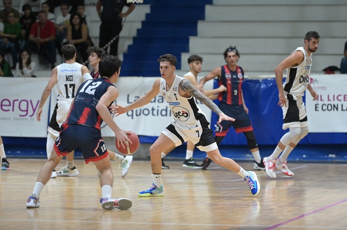 04°g Caserta-CJ Taranto 83-68, Sampieri