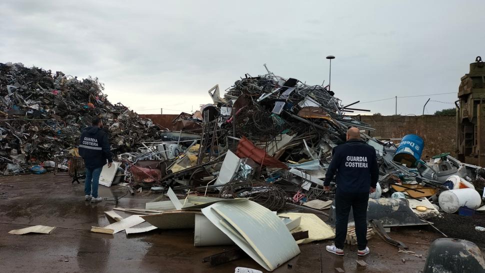 guardia_costiera-discarica