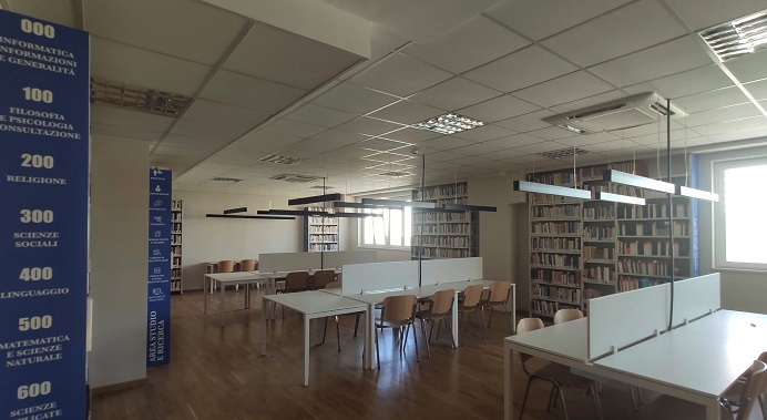 biblioteca-polignano