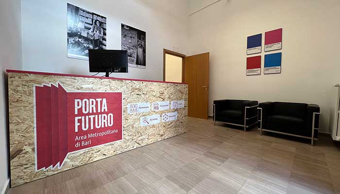 Porta Futuro Mola 2