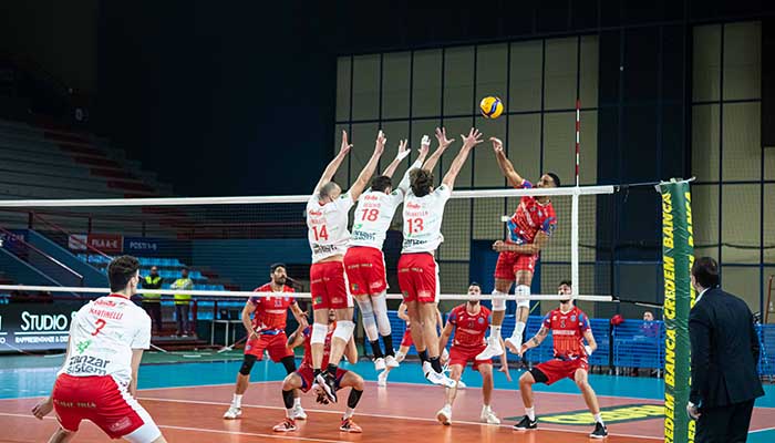 GRUPPO STAMPLAST M2G GREEN BARI VOLA AI PLAYOFF