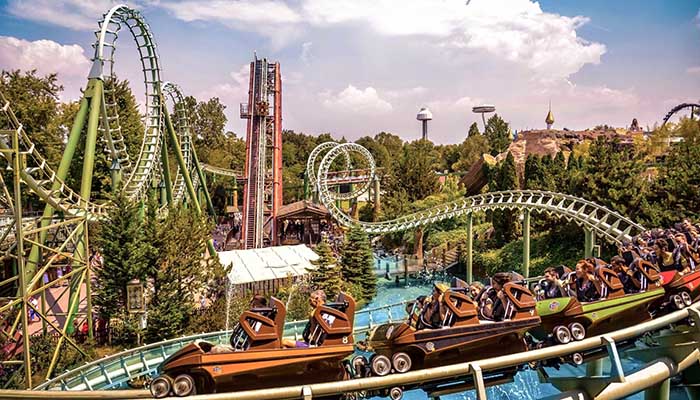 Gardaland-Magic-Mountain 2