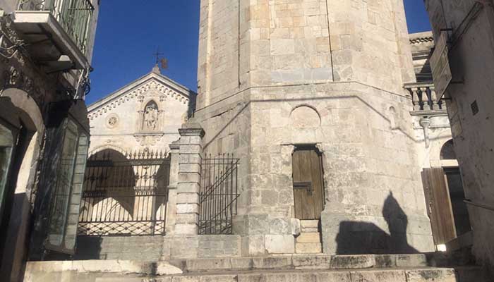 Campanile ottagonale Monte S. Angelo (FG)