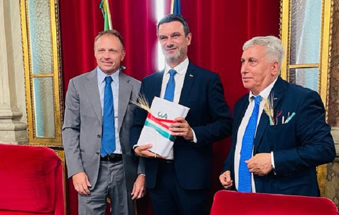 Lollobrigida Fini e Sicolo