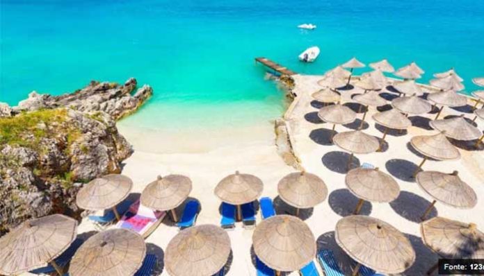 valona-vacanza-albania