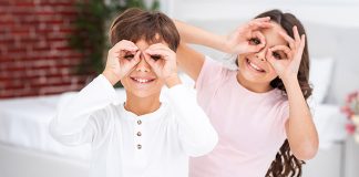 Come capire se nostro figlio ha bisogno degli occhiali con il ritorno a scuola?