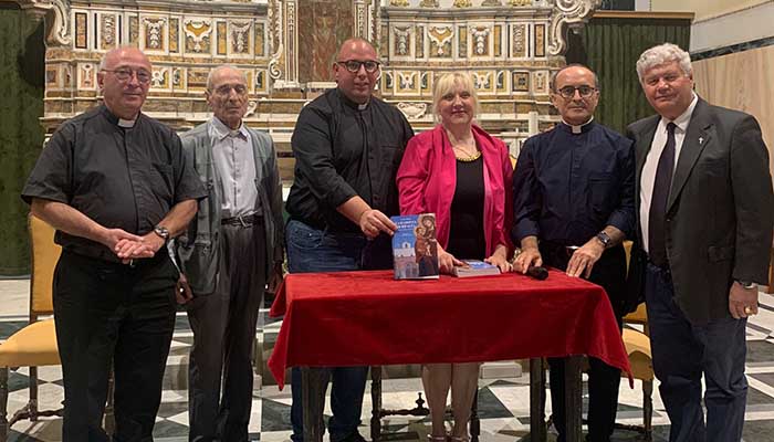 Un momento della presentazione 2