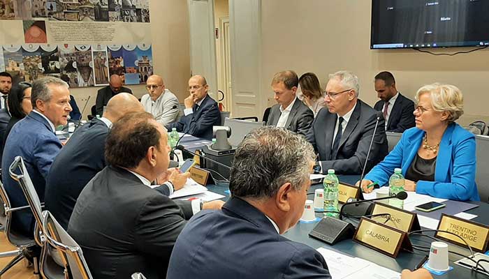 conferenza regioni capone