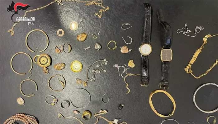 sequestro carabinieri refurtiva monopoli