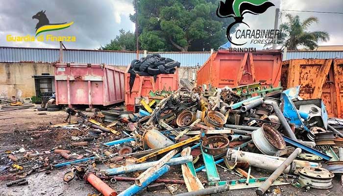 sequestro discarica abusiva brindisi