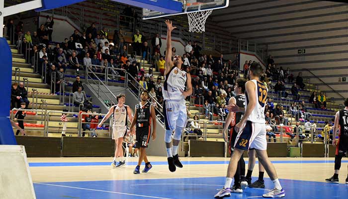 34°g CJ Taranto-Chieti 85-75, Conte