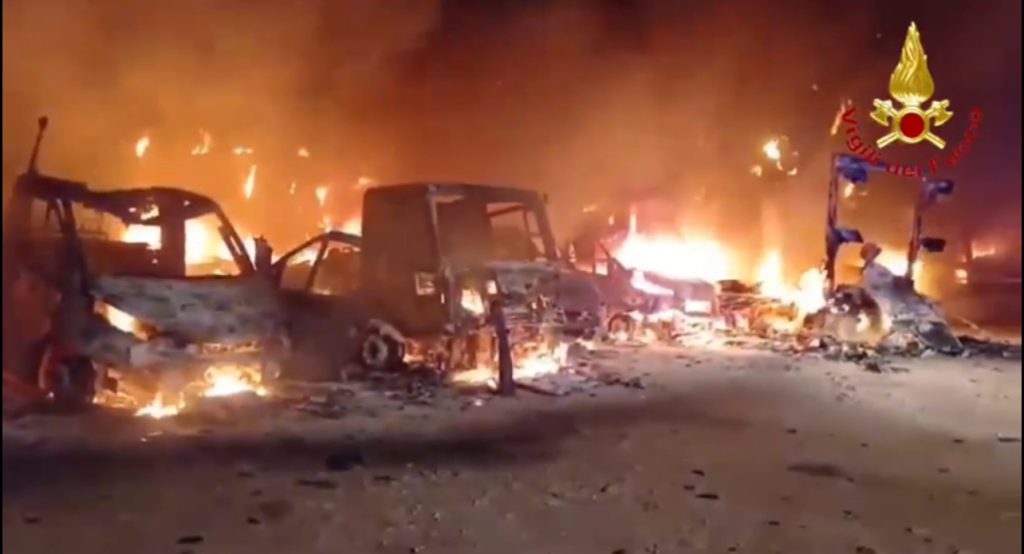 incendio fasano vigili