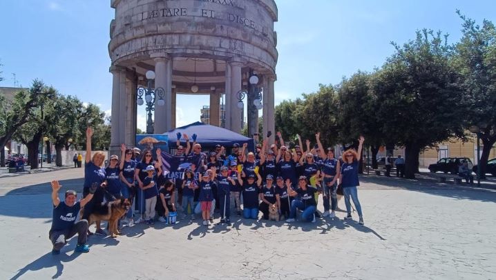 plastic free acquaviva