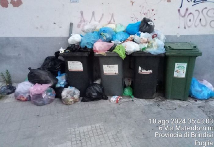 rifiuti brindisi