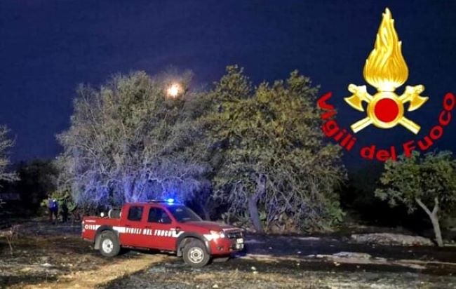 vigili fuoco campagna leverano