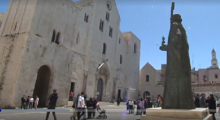 turisti bari