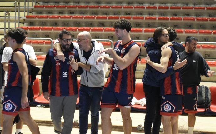 09g CJ Taranto-Canusium 70-64, esultanza